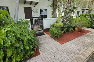 4726 Monarch Way, Coconut Creek, FL 33073 - Photo 2