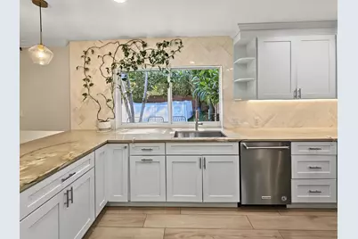 2411 S Olive Avenue, West Palm Beach, FL 33401 - Photo 18