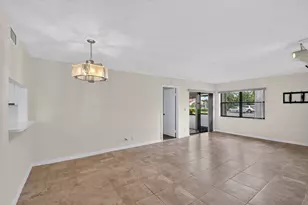 7665 Tahiti Ln, Lake Worth, FL 33467 - Photo 4