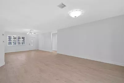 807 NW 7th Street, Boca Raton, FL 33486 - Photo 12