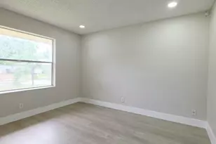 6117 Blue Grass Cir, Lake Worth, FL 33463 - Photo 6