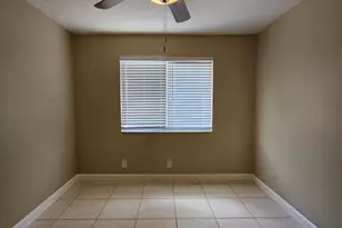 4876 Orleans Ct, Haverhill, FL 33415 - Photo 18