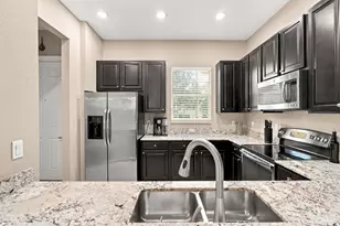 10160 SW Azzo Ln, Port Saint Lucie, FL 34986 - Photo 10