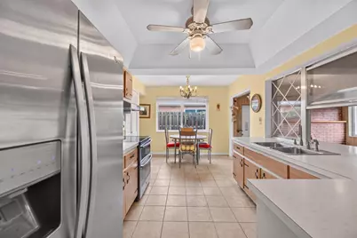3550 NW 33rd Terrace W, Lauderdale Lakes, FL 33309 - Photo 4