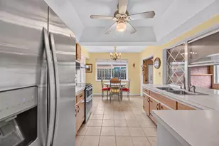 3550 NW 33rd Terrace W, Lauderdale Lakes, FL 33309 - Photo 4