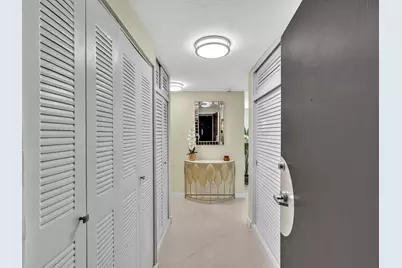 3300 NE 36th Street #420, Fort Lauderdale, FL 33308 - Photo 2