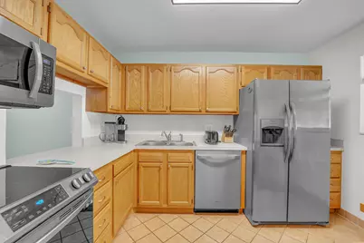 210 Lake Evelyn Drive #210, West Palm Beach, FL 33411 - Photo 12