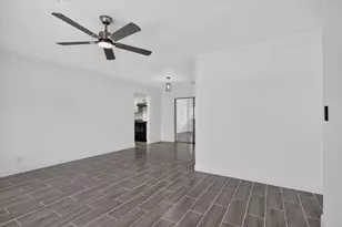 631 SW 10th Ct, Deerfield Beach, FL 33441 - Photo 4