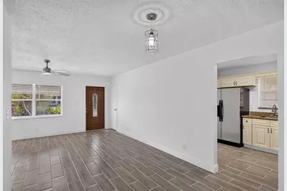 631 SW 10th Court, Deerfield Beach, FL 33441 - Photo 6