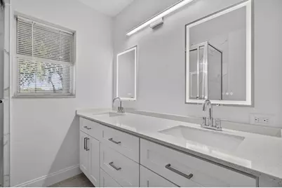 11 Amherst Court #D, Royal Palm Beach, FL 33411 - Photo 20