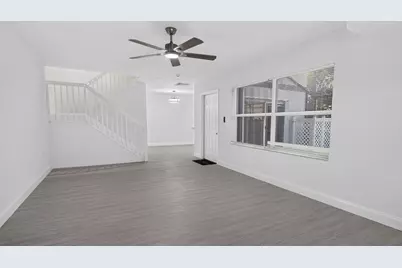 11 Amherst Court #D, Royal Palm Beach, FL 33411 - Photo 6