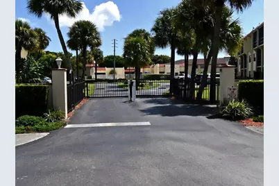 2050 Oleander Avenue #2-106, Fort Pierce, FL 34950 - Photo 1
