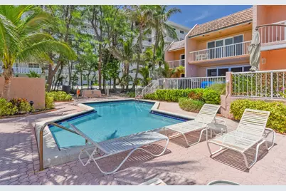 1172 Hillsboro Mile #3-3, Hillsboro Beach, FL 33062 - Photo 4