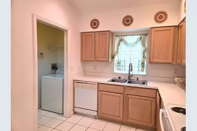139 Saratoga Boulevard E, Royal Palm Beach, FL 33411 - Photo 68