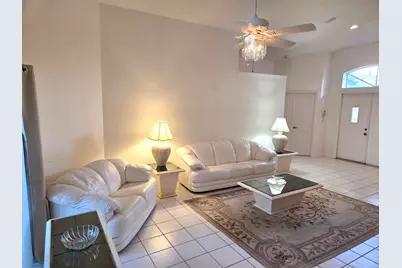 139 Saratoga Boulevard E, Royal Palm Beach, FL 33411 - Photo 14