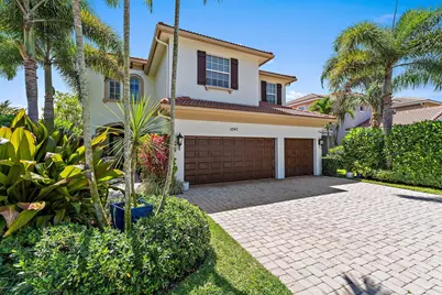12140 Aviles Circle, Palm Beach Gardens, FL 33418 - Photo 2