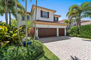 12140 Aviles Cir, Palm Beach Gardens, FL 33418 - Photo 2
