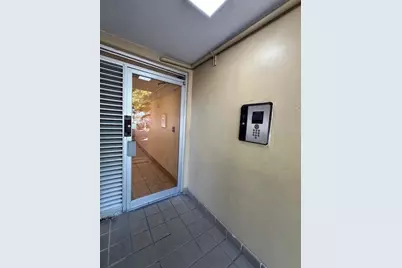 4265 NW Tamiami Canal Dr #1-312, Miami, FL 33126 - Photo 6