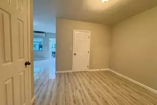 935 8th St, Miami Beach, FL 33139 - Photo 28