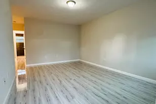 935 8th St, Miami Beach, FL 33139 - Photo 6
