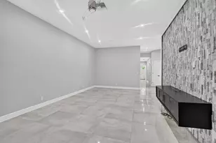 8381 Via Leonessa, Boca Raton, FL 33433 - Photo 14