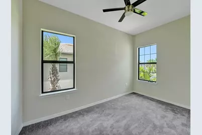 4825 Chantilly Road, Lake Worth, FL 33467 - Photo 14