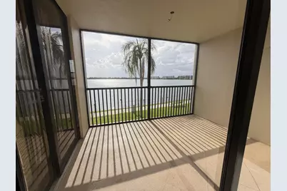 112 Lake Emerald Drive #203, Oakland Park, FL 33309 - Photo 10