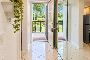 112 Lake Emerald Dr, Oakland Park, FL 33309 - Photo 2