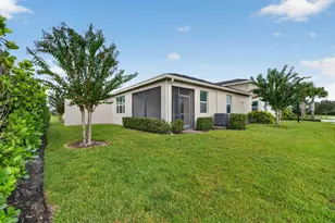11484 SW Lake Park Dr, Port Saint Lucie, FL 34987 - Photo 24