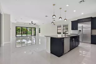11760 E Eastlake Ct, Parkland, FL 33076 - Photo 8