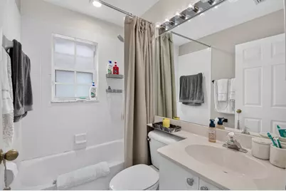 8285 Via Di Veneto, Boca Raton, FL 33496 - Photo 12