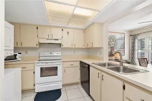 1180 Carlton Ct, Fort Pierce, FL 34949 - Photo 16