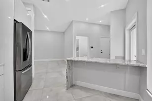 8381 Via Leonessa, Boca Raton, FL 33433 - Photo 10