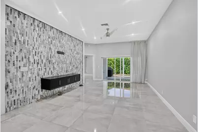 8381 Via Leonessa, Boca Raton, FL 33433 - Photo 12