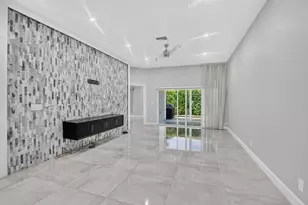 8381 Via Leonessa, Boca Raton, FL 33433 - Photo 12