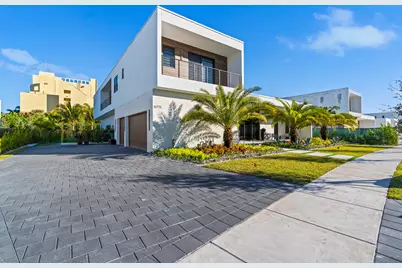 16773 Botaniko Drive S, Weston, FL 33326 - Photo 1