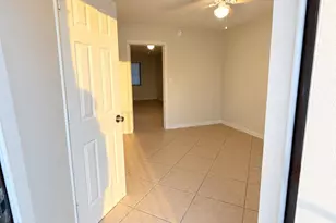 1960 NE 48th St, Pompano Beach, FL 33064 - Photo 6
