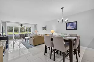575 Oaks Ln, Pompano Beach, FL 33069 - Photo 10