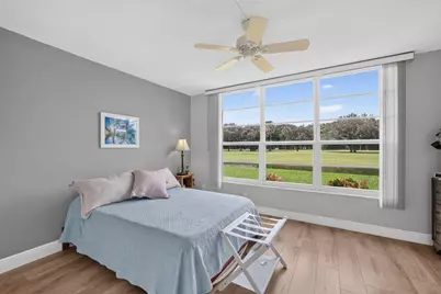 575 Oaks Lane #102, Pompano Beach, FL 33069 - Photo 22