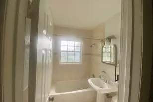 1036 NW 11th Pl, Fort Lauderdale, FL 33311 - Photo 6