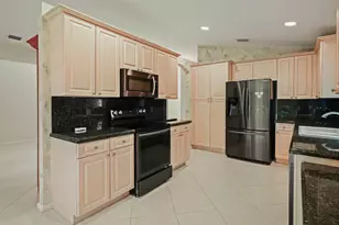 7286 Wailea Ave, Boynton Beach, FL 33437 - Photo 12
