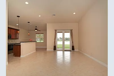 5560 57th Way, Vero Beach, FL 32967 - Photo 8