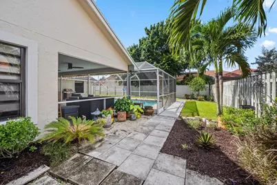 1991 Lynton Circle, Wellington, FL 33414 - Photo 36