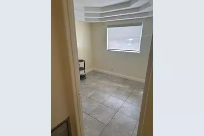 7807 W Kimberly Boulevard, North Lauderdale, FL 33068 - Photo 6