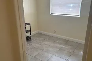 7807 W Kimberly Blvd, North Lauderdale, FL 33068 - Photo 6