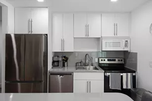 2707 Adams St, Hollywood, FL 33020 - Photo 8