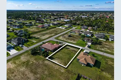 2458 NW 22nd Street, Cape Coral, FL 33993 - Photo 4