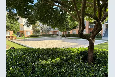 5306 Myrtlewood Circle E, Palm Beach Gardens, FL 33418 - Photo 20