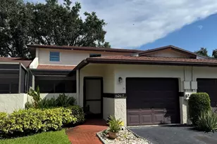 9267 NW 61st St, Tamarac, FL 33321 - Photo 4