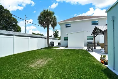 305 Cypress Drive #1,2,3,4,5, Lake Park, FL 33403 - Photo 24